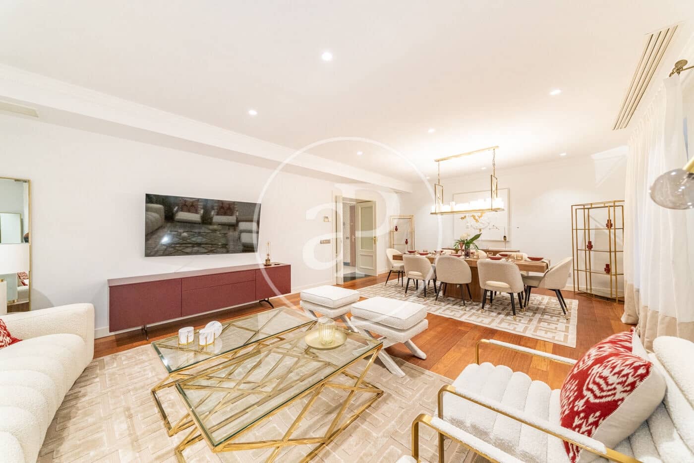 4 soverom Leilighet til leie i Madrid by - € 8 500 (Ref: 8726307)