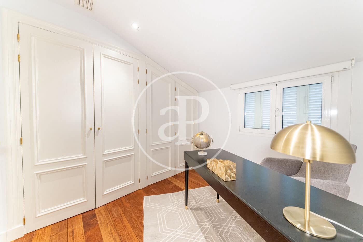 4 soverom Leilighet til leie i Madrid by - € 8 500 (Ref: 8726307)