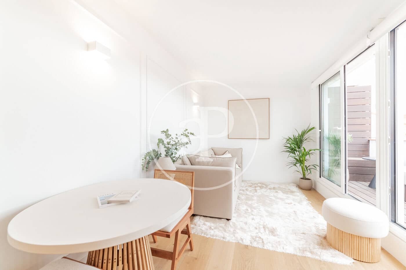 2 makuuhuone Kattohuoneisto vuokrattavana paikassa Madrid kaupunki - 2 650 € (Ref: 8726311)