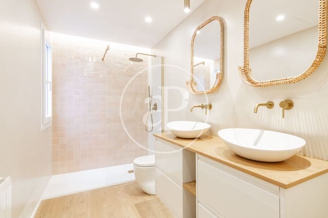 3 soveværelse Lejlighed til leje i Niño Jesús, Madrid by med garage - € 4.800 (Ref: 8726312)