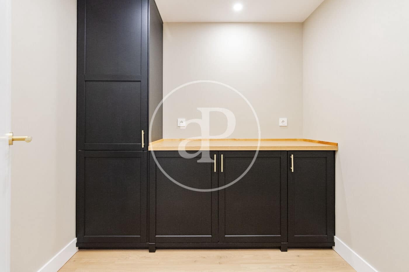 3 soveværelse Lejlighed til leje i Madrid by med garage - € 4.800 (Ref: 8726312)