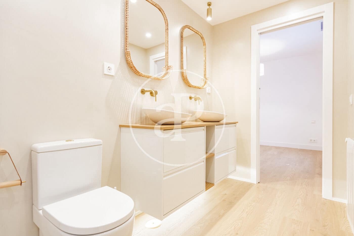 3 soveværelse Lejlighed til leje i Madrid by med garage - € 4.800 (Ref: 8726312)