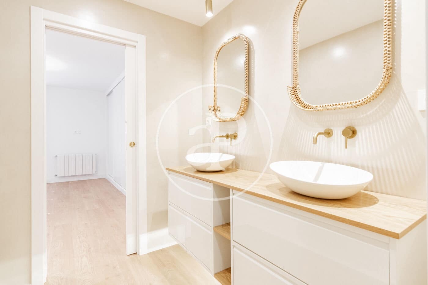 3 soveværelse Lejlighed til leje i Madrid by med garage - € 4.800 (Ref: 8726312)