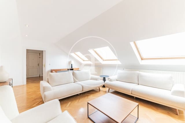 3 camera da letto Attico da affittare in Jerónimos, Madrid città - 3.750 € (Rif: 8726316)