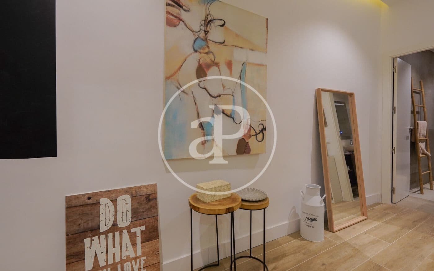 2 slaapkamer Appartement te huur in Madrid stad - € 2.190 (Ref: 8726320)