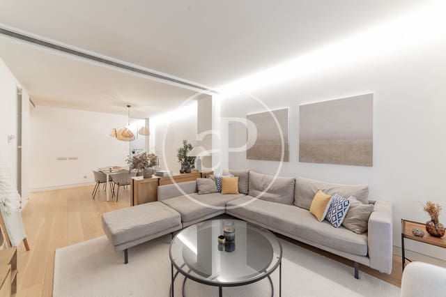 2 quarto Apartamento para arrendar em Almagro, Madrid cidade - 3 750 € (Ref: 8726323)