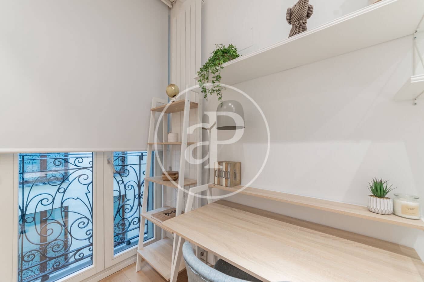 2 soverom Leilighet til leie i Madrid by - € 3 750 (Ref: 8726323)