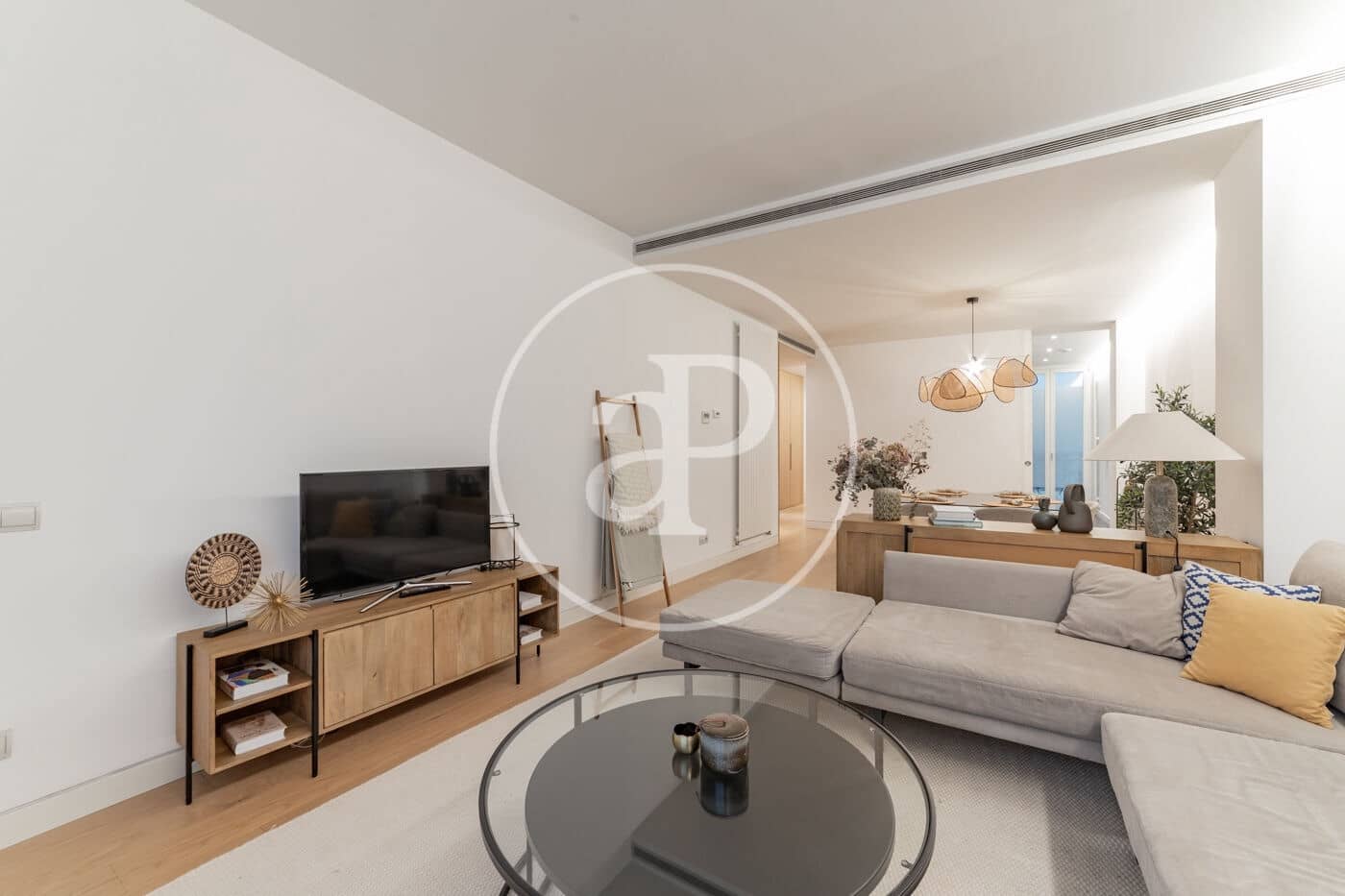 2 soverom Leilighet til leie i Madrid by - € 3 750 (Ref: 8726323)