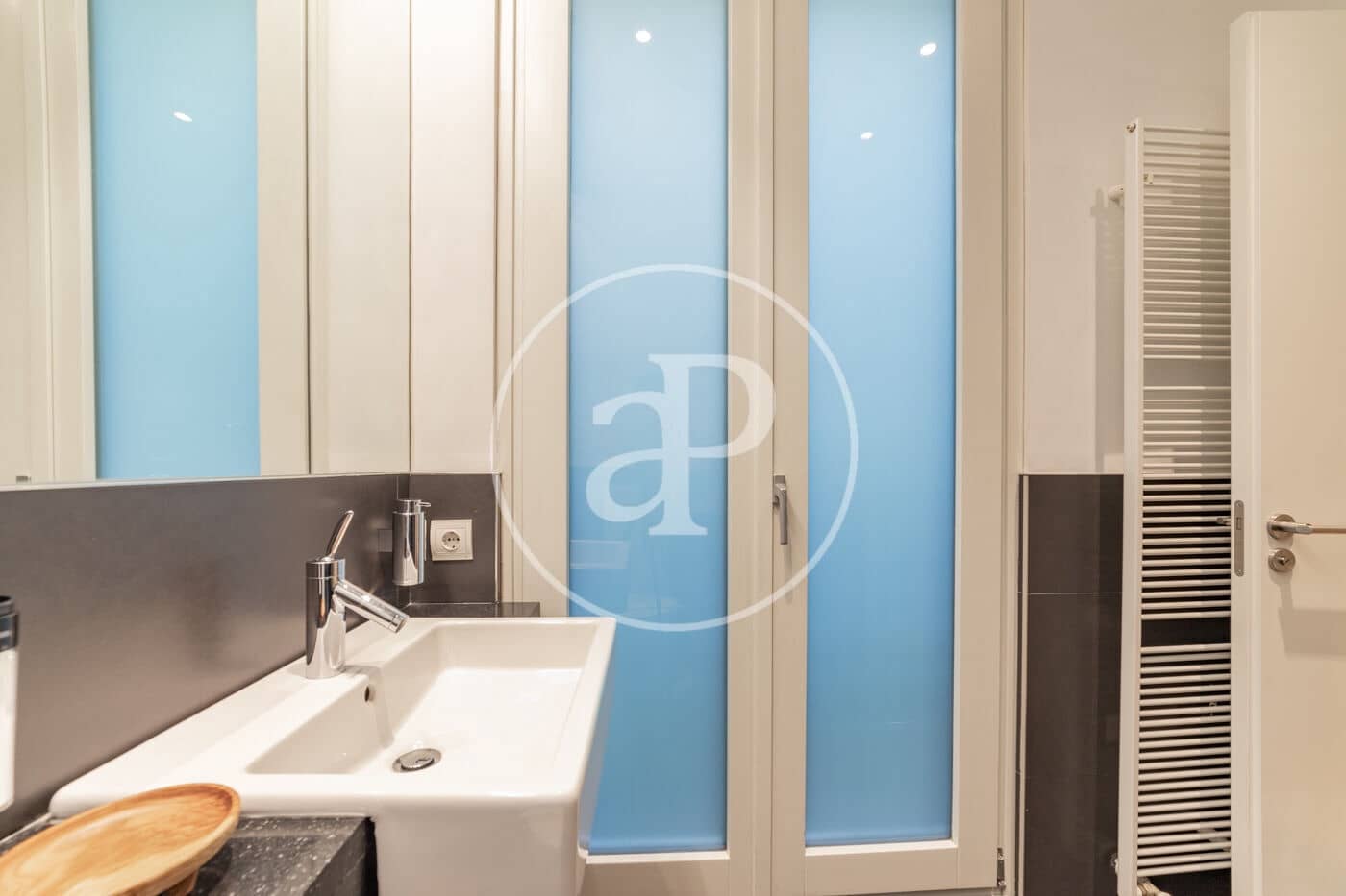 2 soverom Leilighet til leie i Madrid by - € 3 750 (Ref: 8726323)