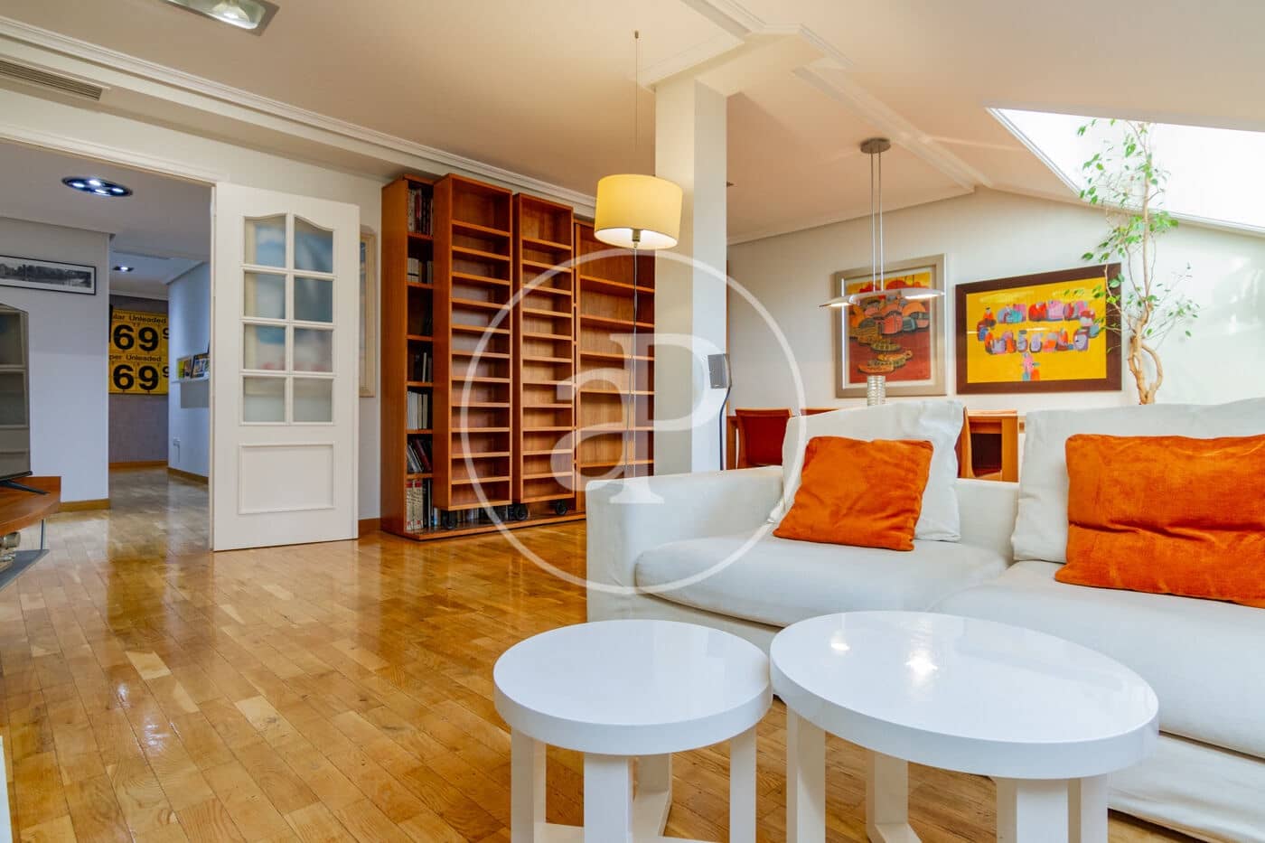 3 soveværelse Lejlighed til leje i Madrid by - € 3.300 (Ref: 8726324)