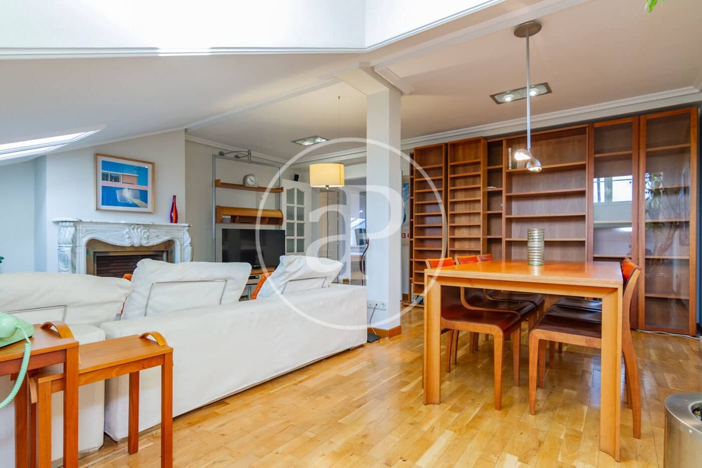 3 soveværelse Lejlighed til leje i Madrid by - € 3.300 (Ref: 8726324)