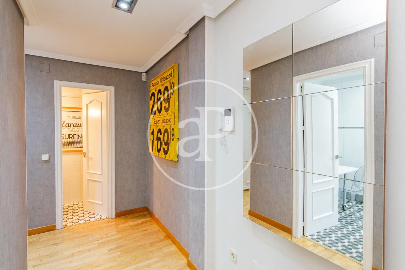 3 soveværelse Lejlighed til leje i Madrid by - € 3.300 (Ref: 8726324)