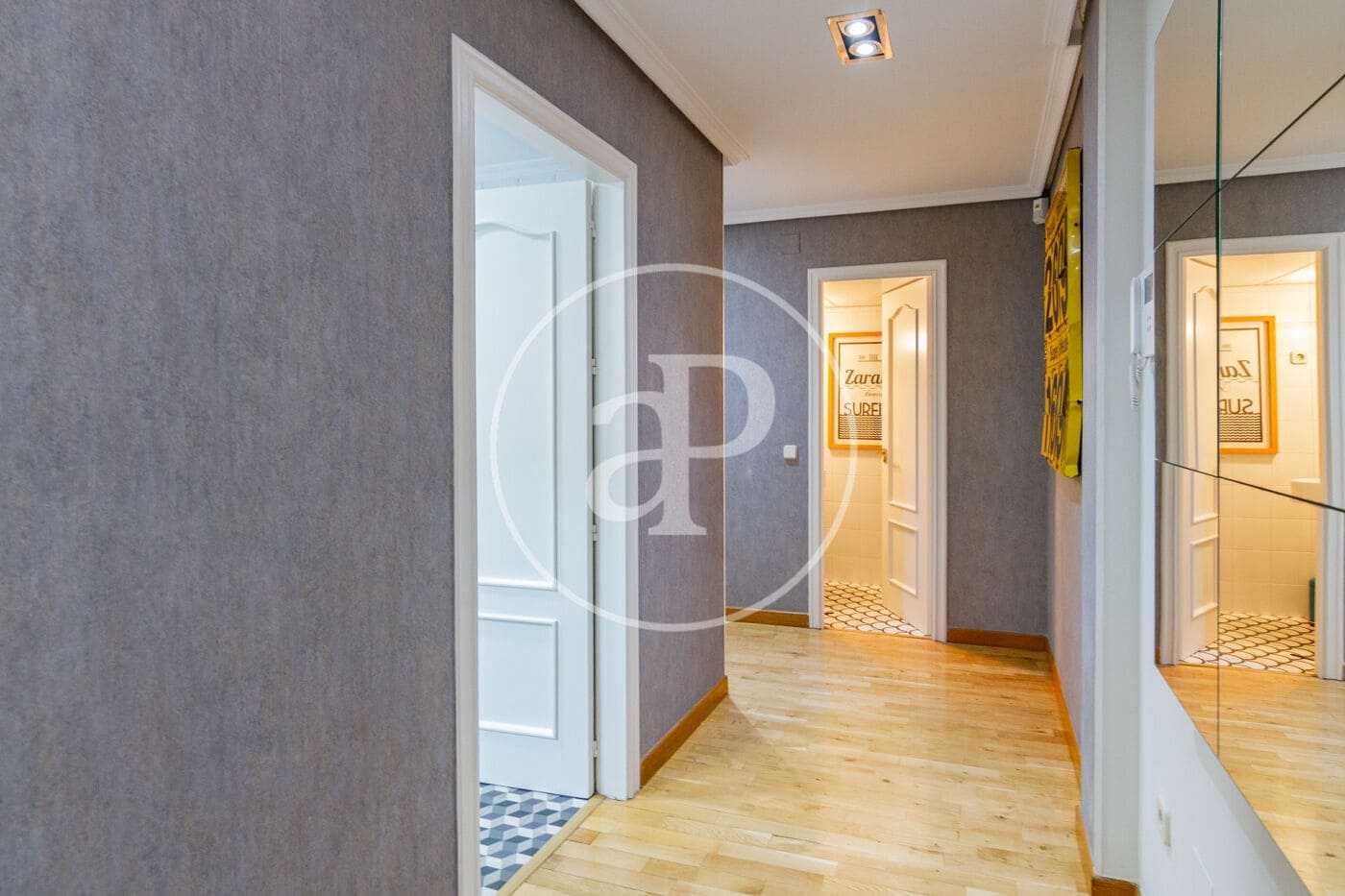 3 soveværelse Lejlighed til leje i Madrid by - € 3.300 (Ref: 8726324)