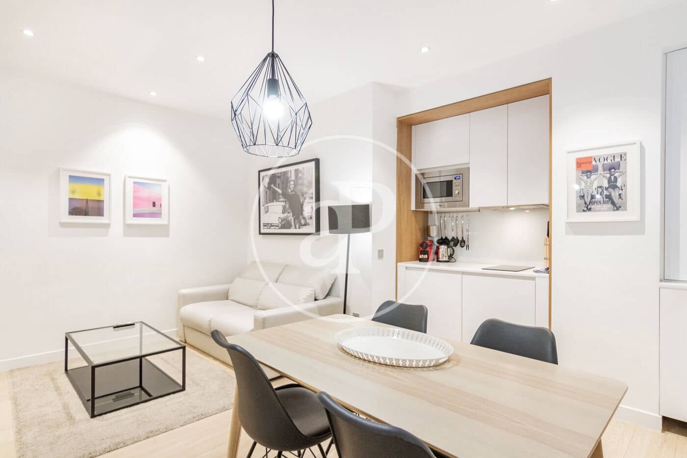 1 soveværelse Lejlighed til leje i Madrid by - € 1.600 (Ref: 8726325)