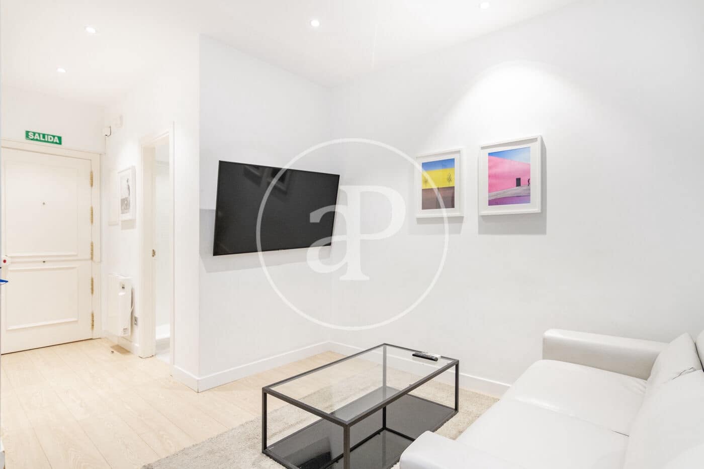 1 soveværelse Lejlighed til leje i Madrid by - € 1.600 (Ref: 8726325)