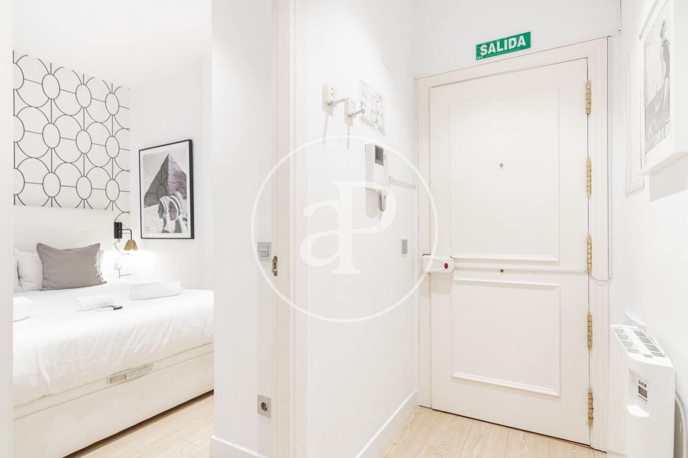 1 soveværelse Lejlighed til leje i Madrid by - € 1.600 (Ref: 8726325)