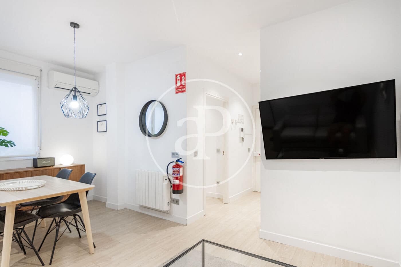 1 soveværelse Lejlighed til leje i Madrid by - € 1.600 (Ref: 8726325)