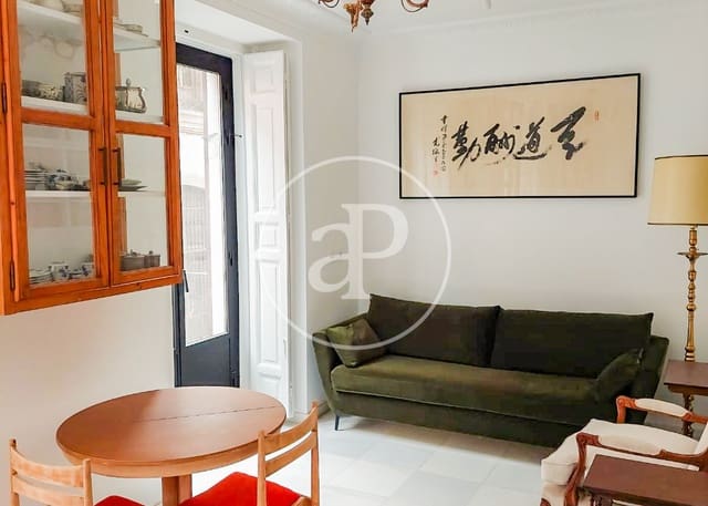 1 quarto Apartamento para arrendar em Embajadores, Madrid cidade - 1 390 € (Ref: 8726327)