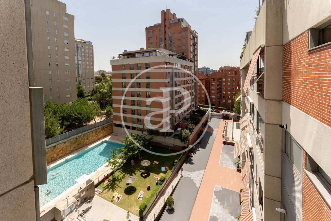 1 bedroom Apartment for rent in Madrid city with pool garage - € 1,650 (Ref: 8726330)