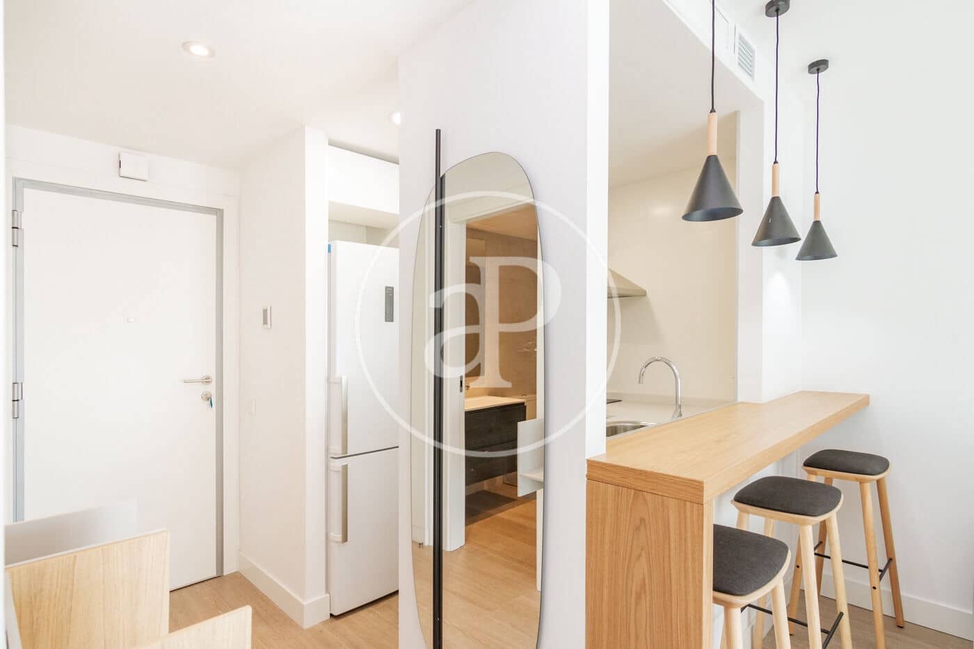 1 bedroom Apartment for rent in Madrid city with pool - € 2,000 (Ref: 8726345)