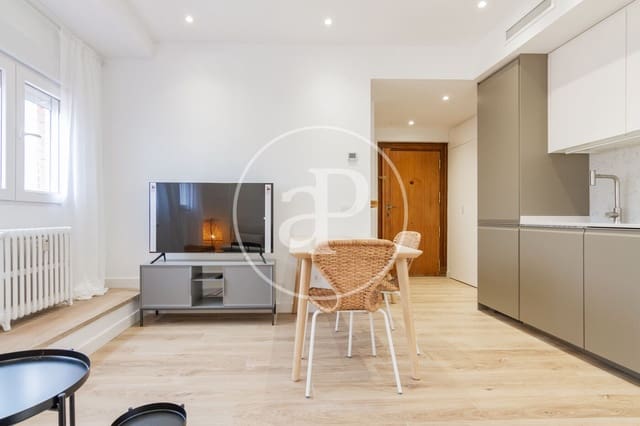 1 soverom Leilighet til leie i Argüelles, Madrid by - € 1 800 (Ref: 8726353)