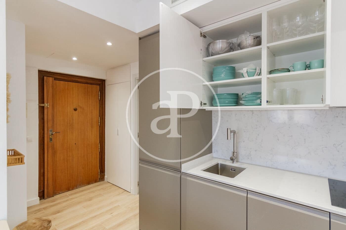 1 soverom Leilighet til leie i Madrid by - € 1 800 (Ref: 8726353)