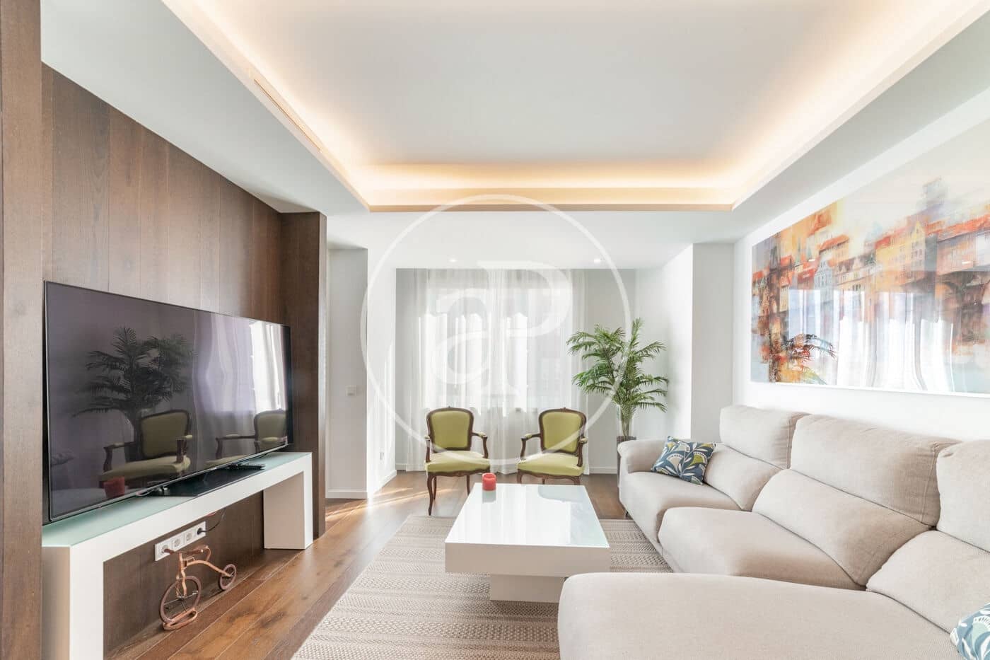 2 soverom Leilighet til leie i Madrid by med svømmebasseng - € 3 700 (Ref: 8726355)