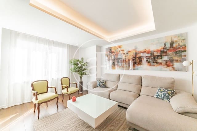 2 quarto Apartamento para arrendar em Universidad, Madrid cidade com piscina - 3 700 € (Ref: 8726355)