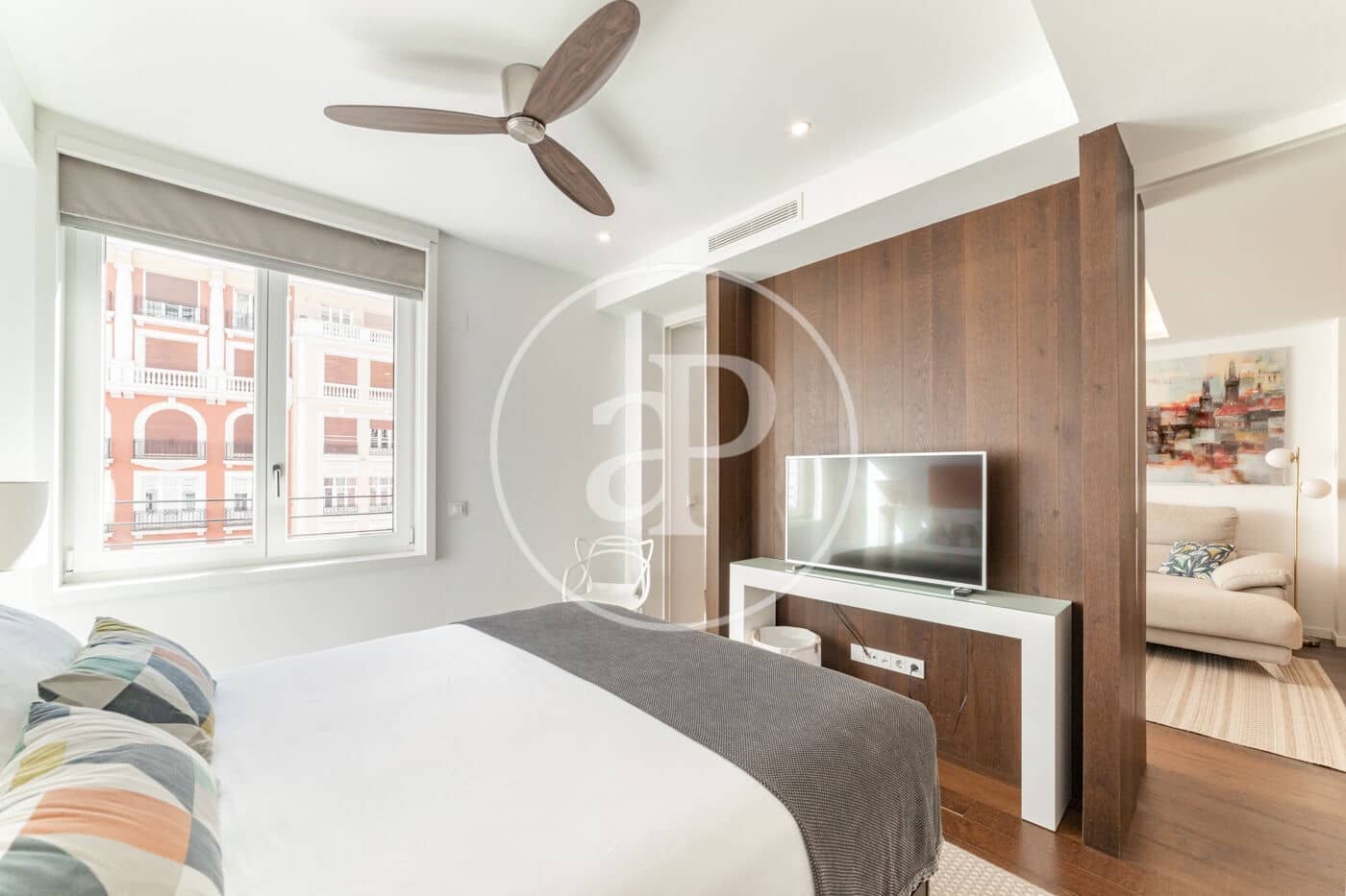 2 soverom Leilighet til leie i Madrid by med svømmebasseng - € 3 700 (Ref: 8726355)