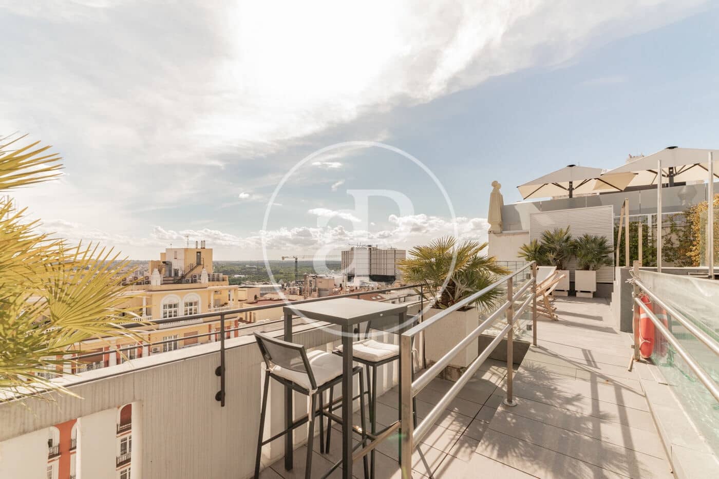 2 soverom Leilighet til leie i Madrid by med svømmebasseng - € 3 700 (Ref: 8726355)