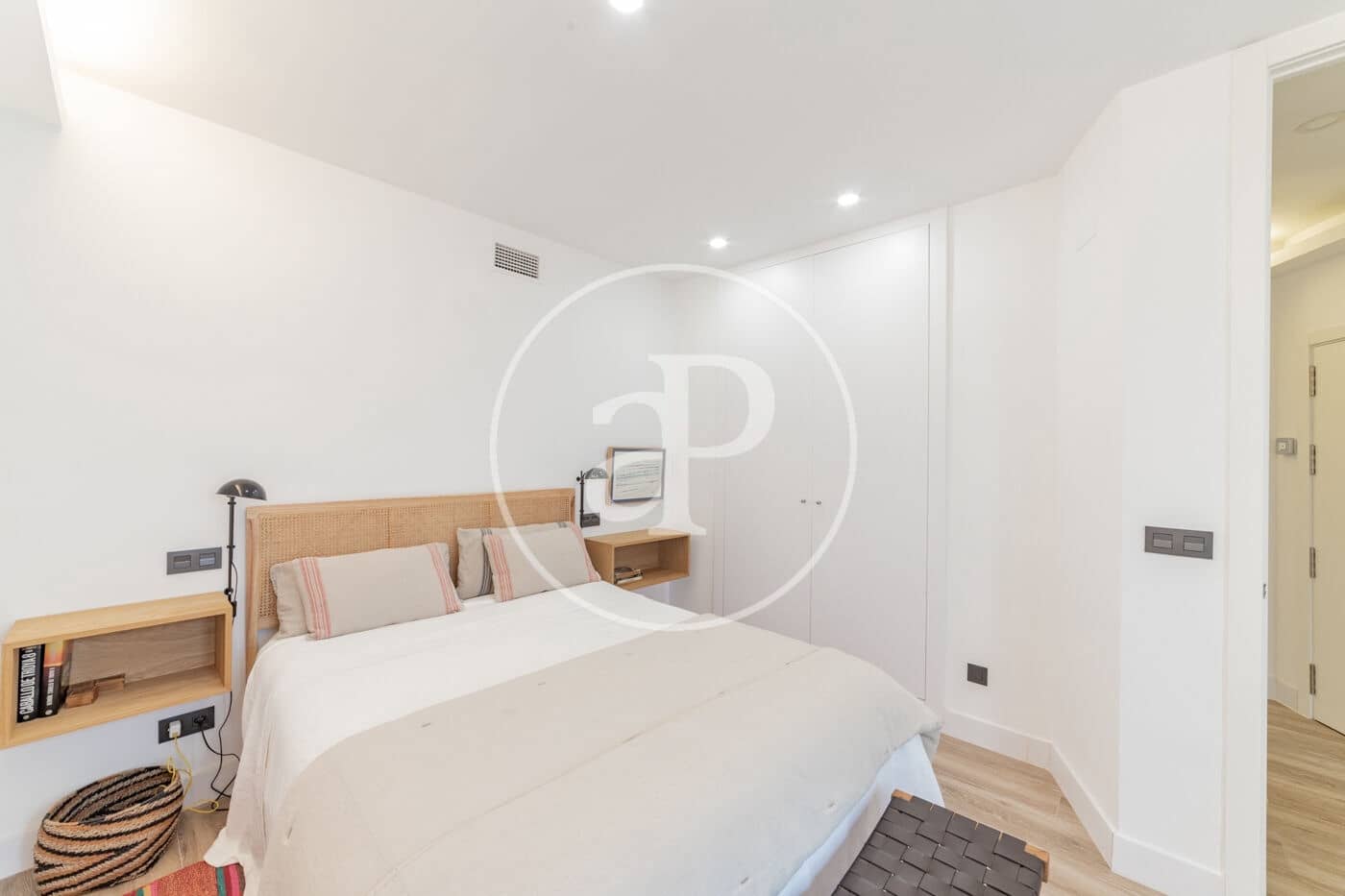 2 sypialnia Apartament do wynajęcia w Miasto Madryt - 2 350 € (Ref: 8726357)
