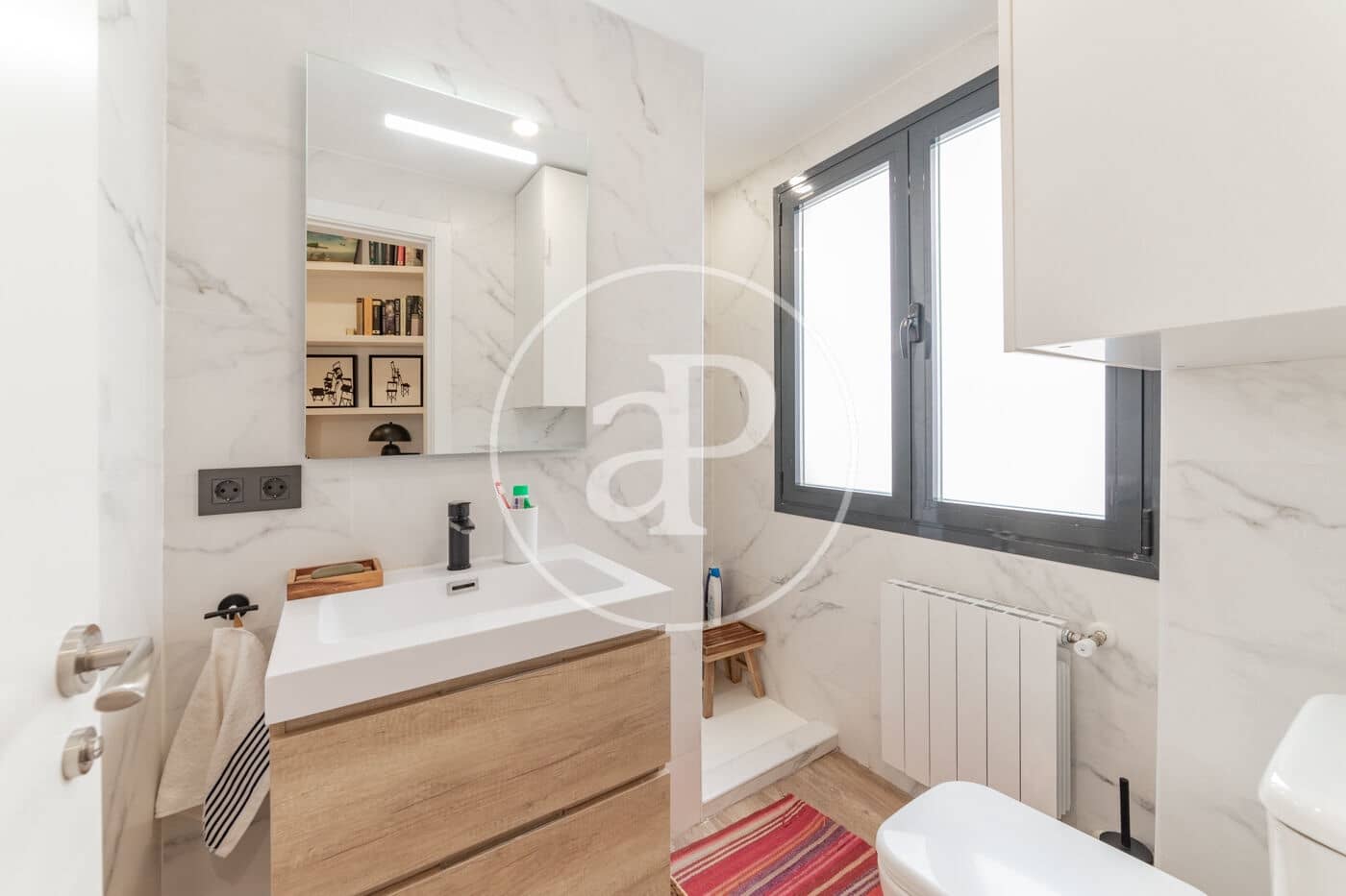 2 sypialnia Apartament do wynajęcia w Miasto Madryt - 2 350 € (Ref: 8726357)
