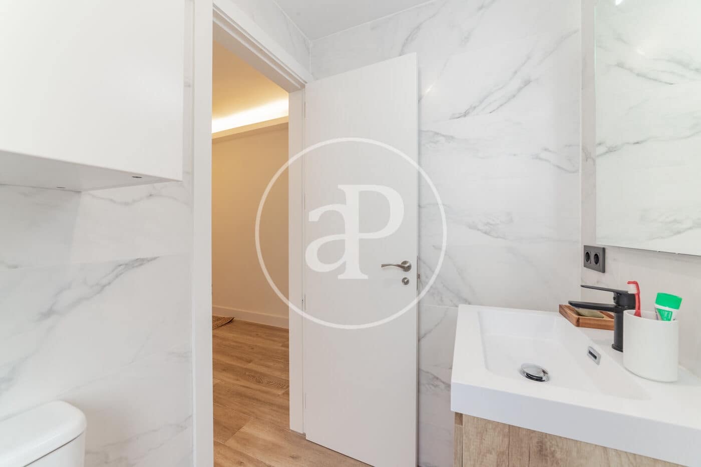 2 sypialnia Apartament do wynajęcia w Miasto Madryt - 2 350 € (Ref: 8726357)