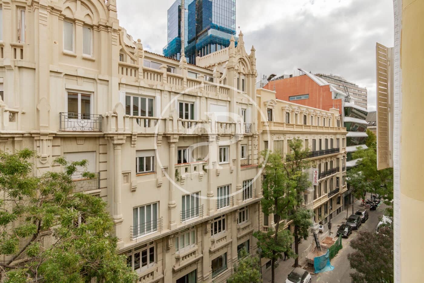 2 soveværelse Lejlighed til leje i Madrid by - € 3.900 (Ref: 8726359)