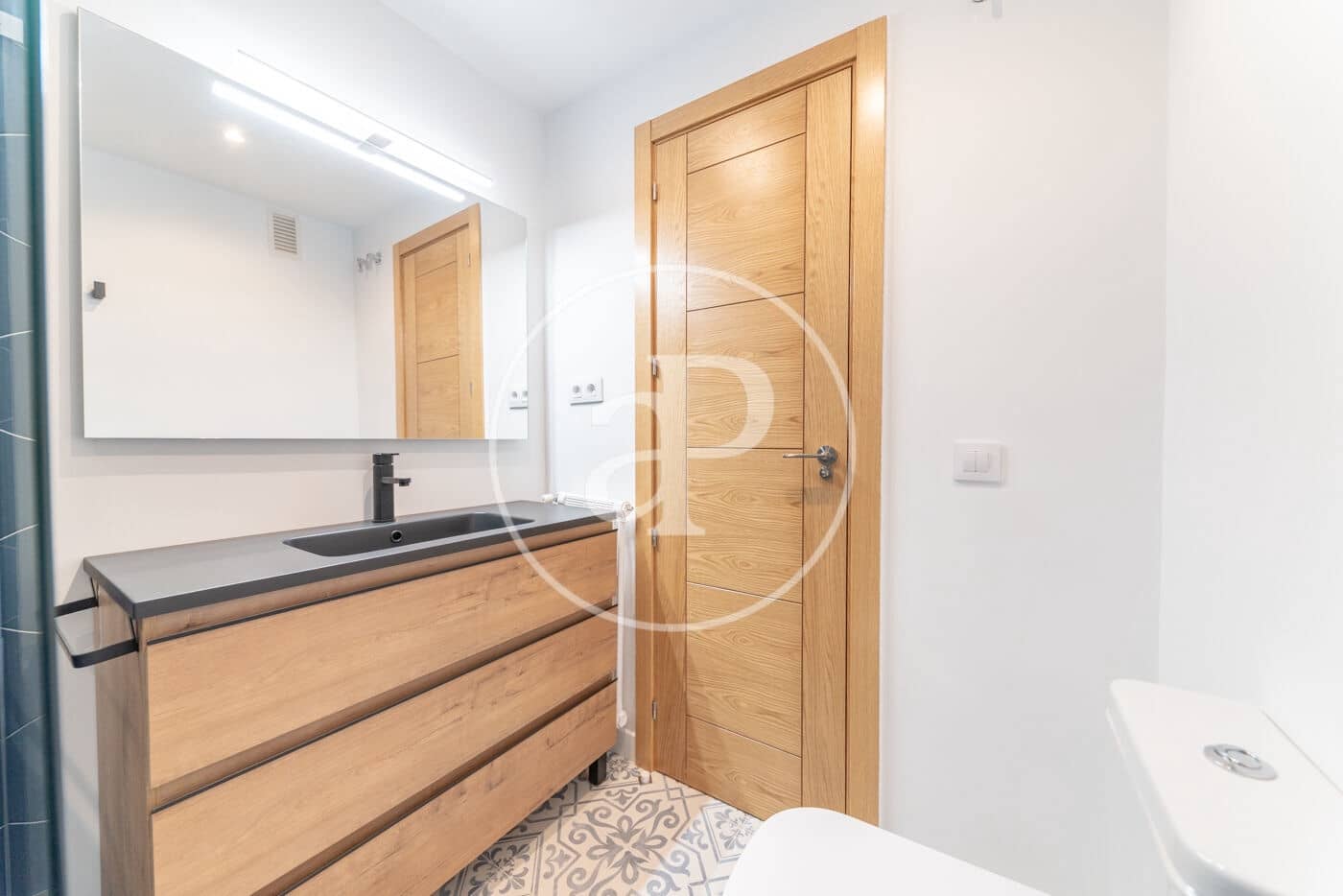 3 soveværelse Lejlighed til leje i Madrid by med garage - € 3.000 (Ref: 8726367)