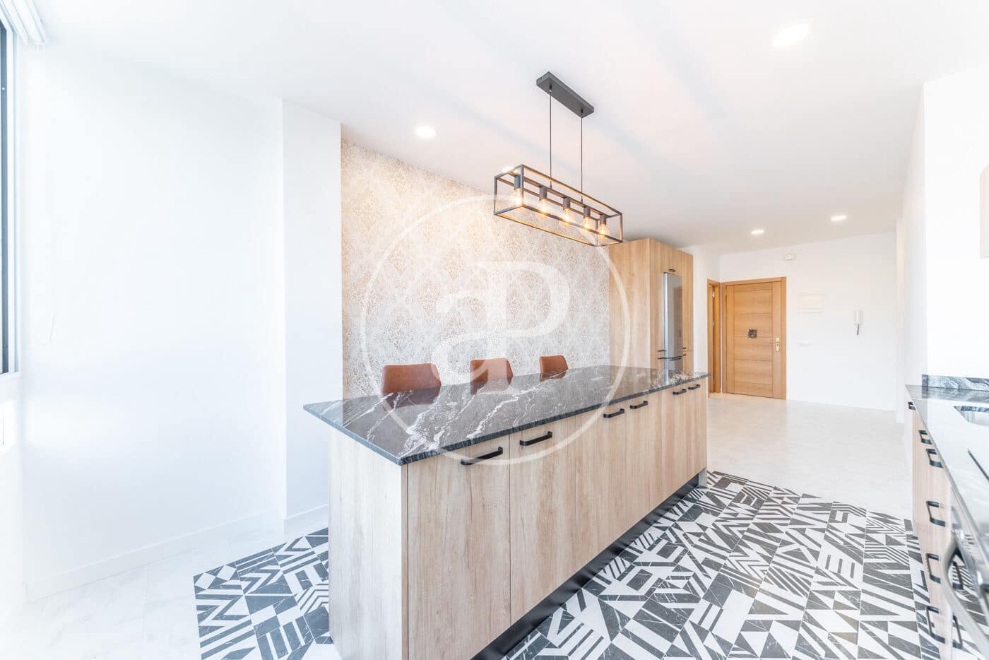 3 soveværelse Lejlighed til leje i Madrid by med garage - € 3.000 (Ref: 8726367)