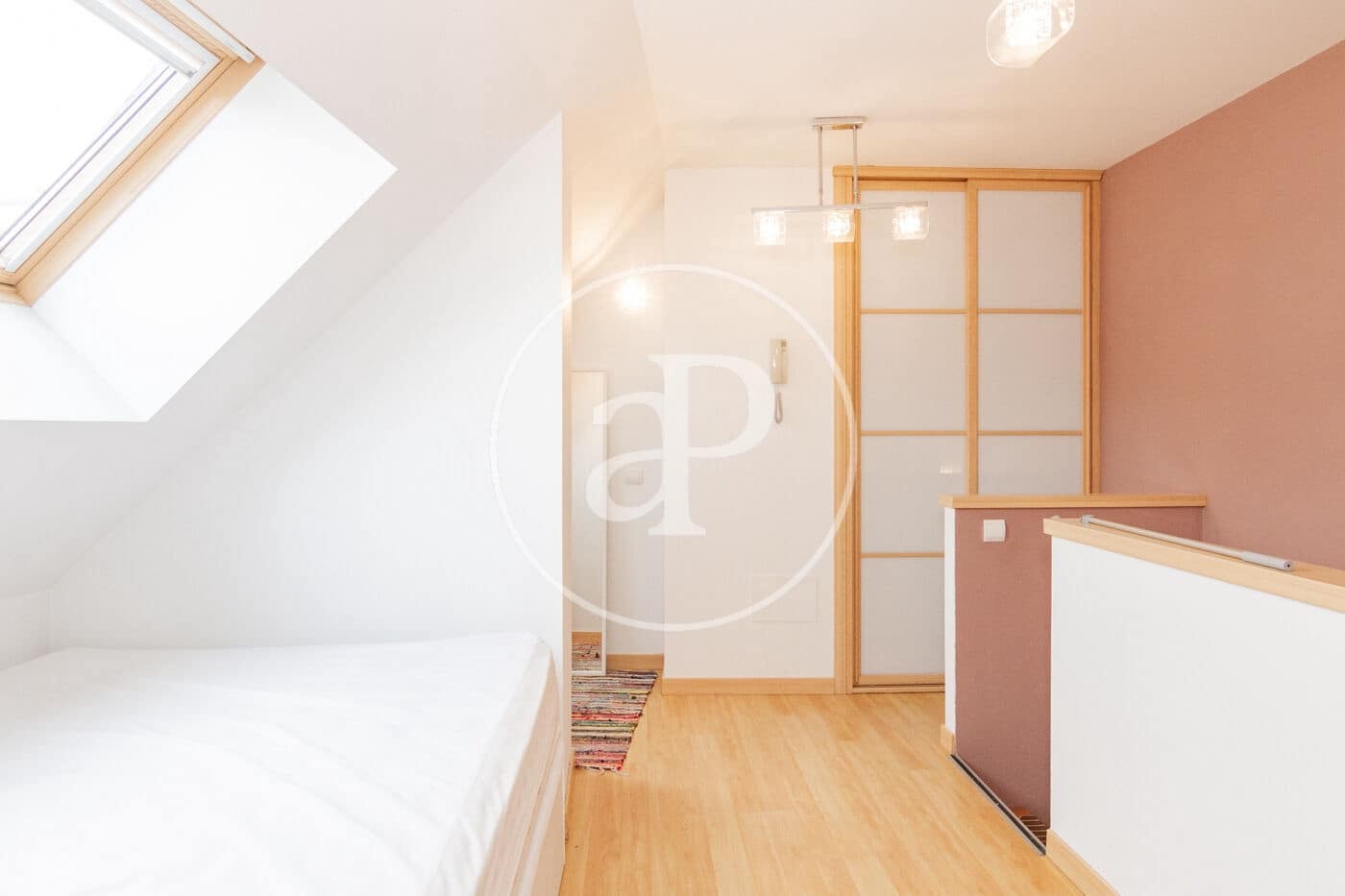 1 soveværelse Lejlighed til leje i Madrid by - € 1.950 (Ref: 8726368)