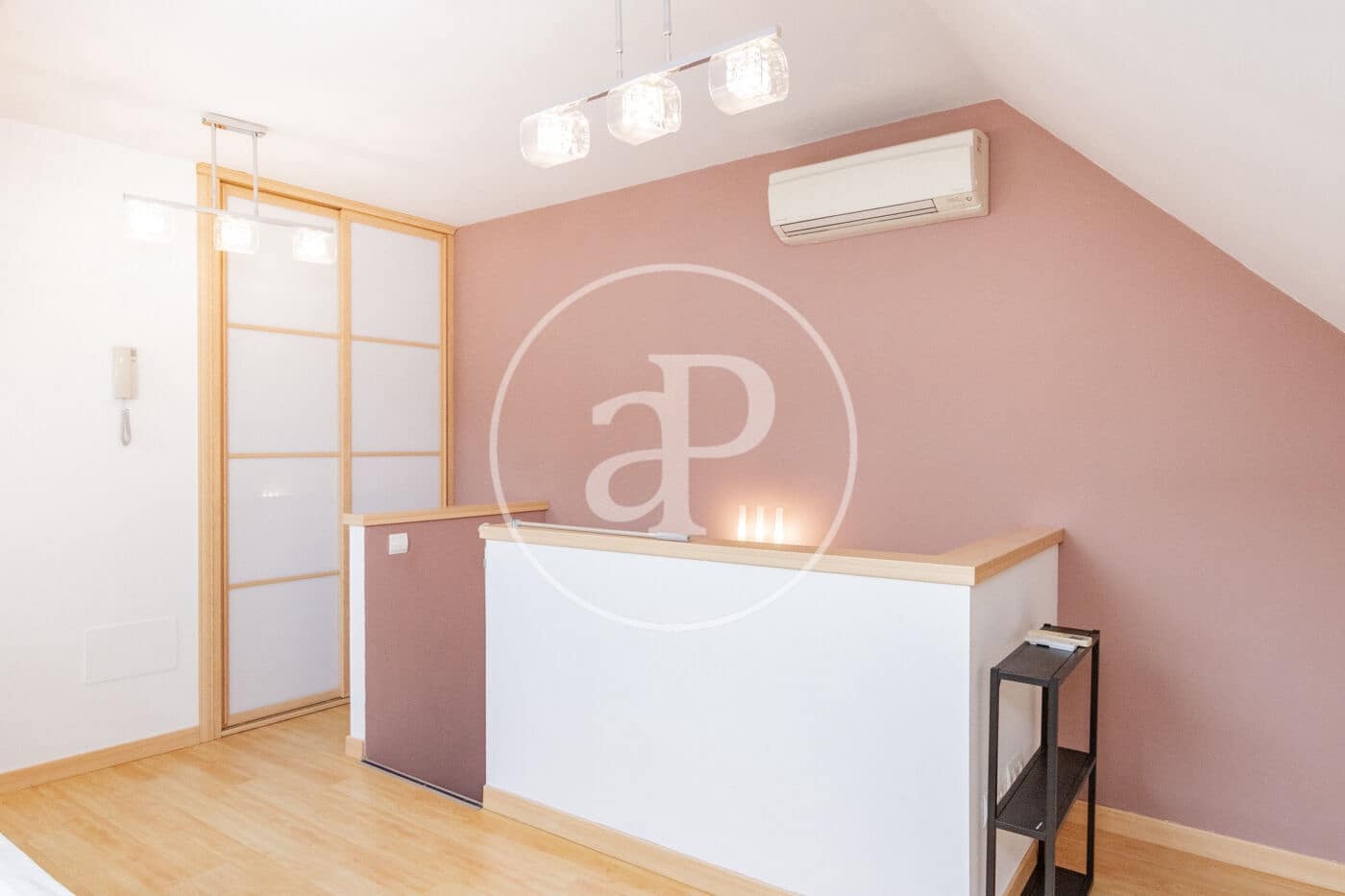 1 soveværelse Lejlighed til leje i Madrid by - € 1.950 (Ref: 8726368)