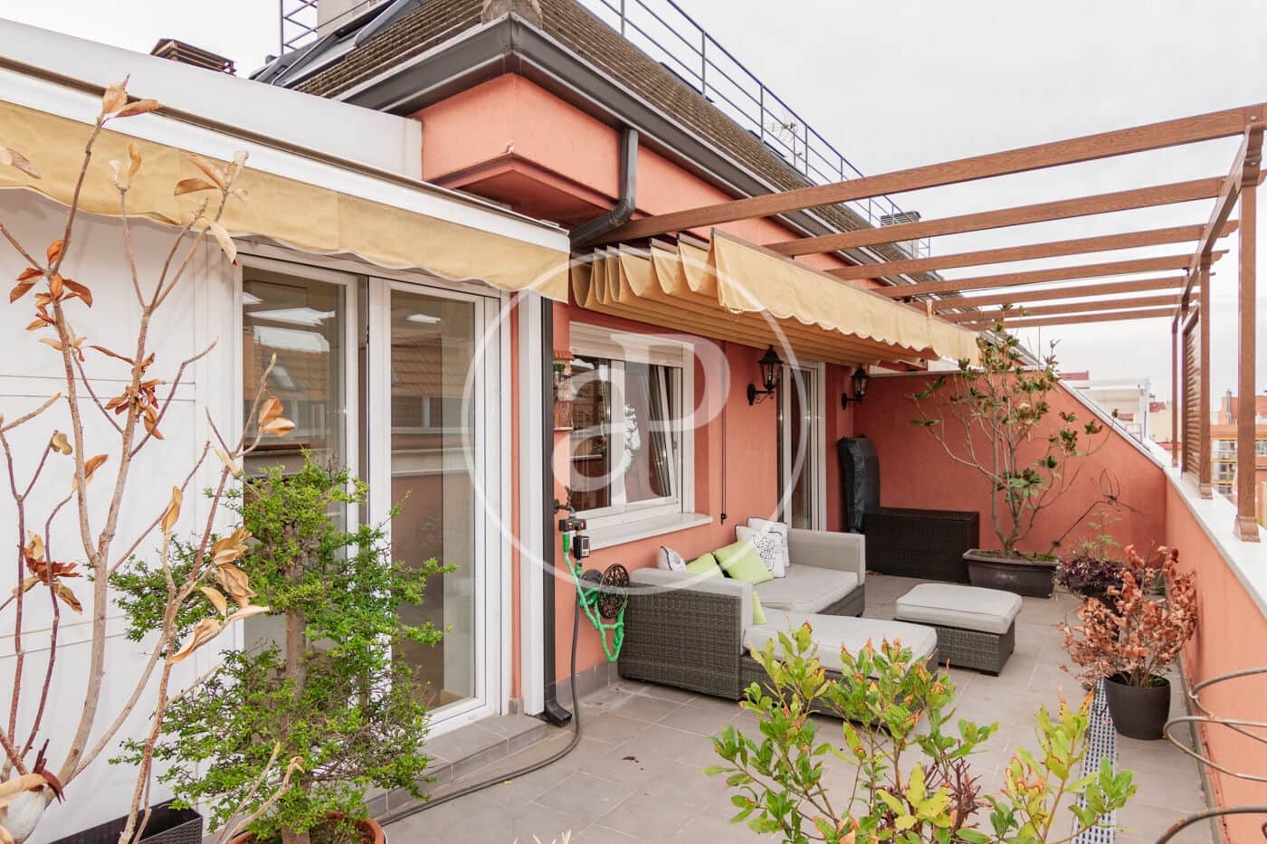 1 soveværelse Lejlighed til leje i Madrid by - € 1.950 (Ref: 8726368)