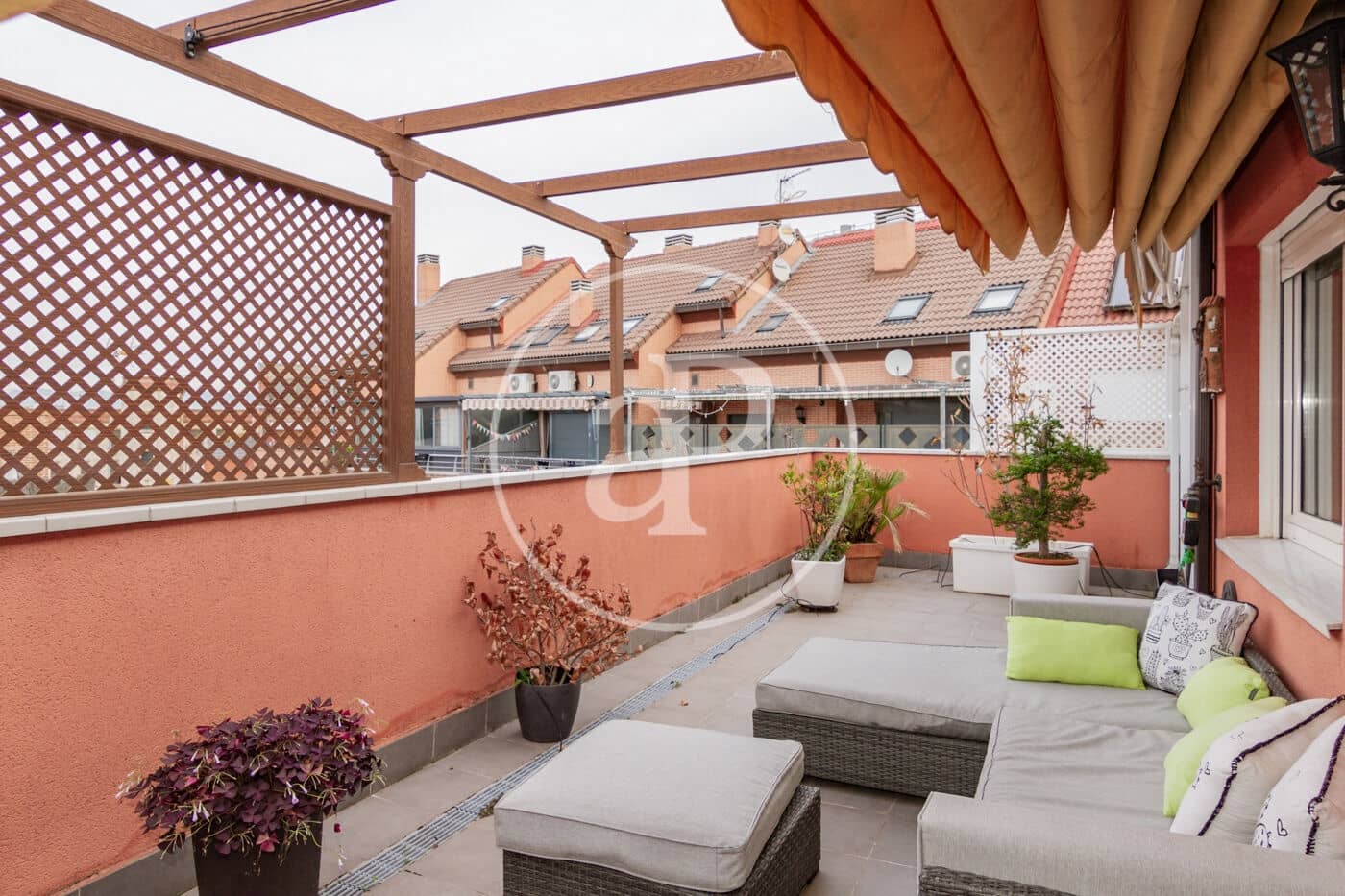 1 soveværelse Lejlighed til leje i Madrid by - € 1.950 (Ref: 8726368)