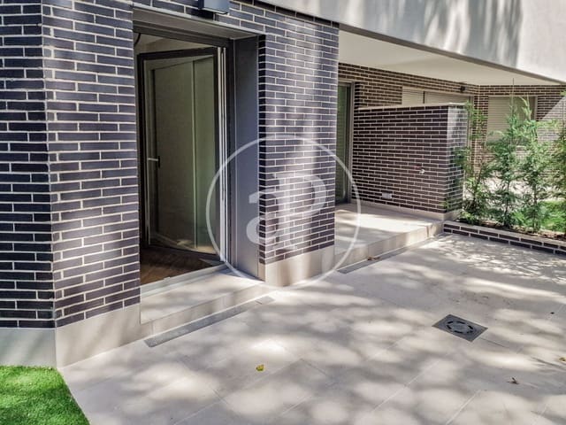 1 bedroom Apartment for rent in San Juan Bautista, Madrid city with pool - € 2,500 (Ref: 8726369)