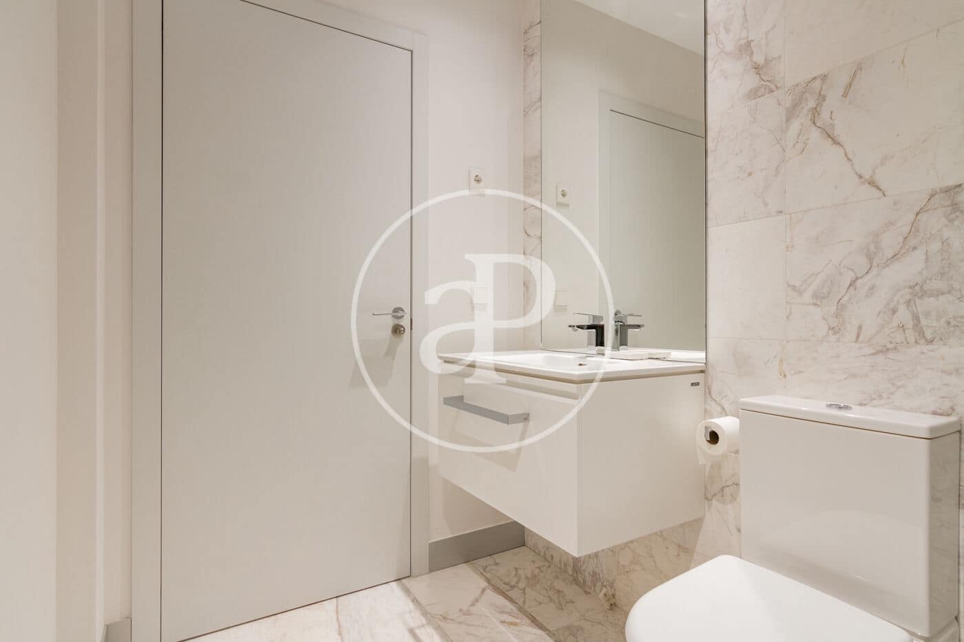 2 sypialnia Apartament do wynajęcia w Miasto Madryt z basenem - 6 800 € (Ref: 8726371)