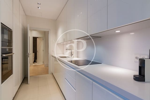 2 bedroom Apartment for rent in Recoletos, Madrid city with pool - € 6,800 (Ref: 8726371)