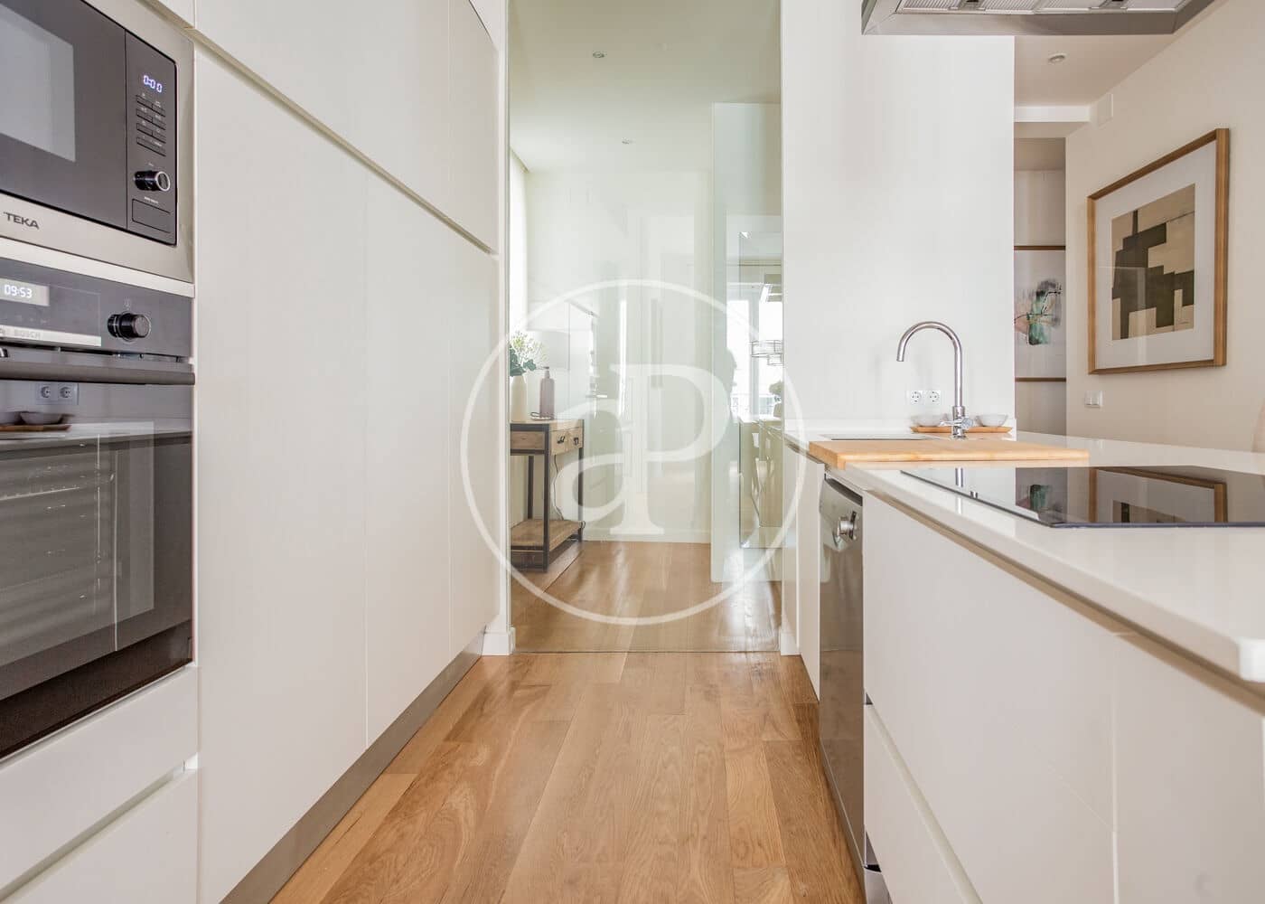 4 soverom Leilighet til leie i Madrid by - € 8 000 (Ref: 8726378)