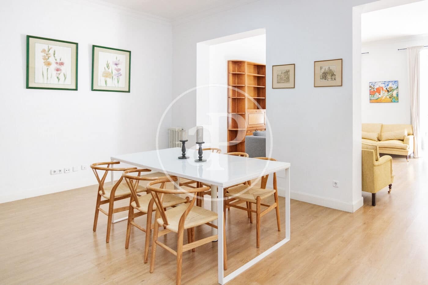 Appartement de 4 chambres à louer à Madrid ville - 3 900 € (Ref: 8726389)