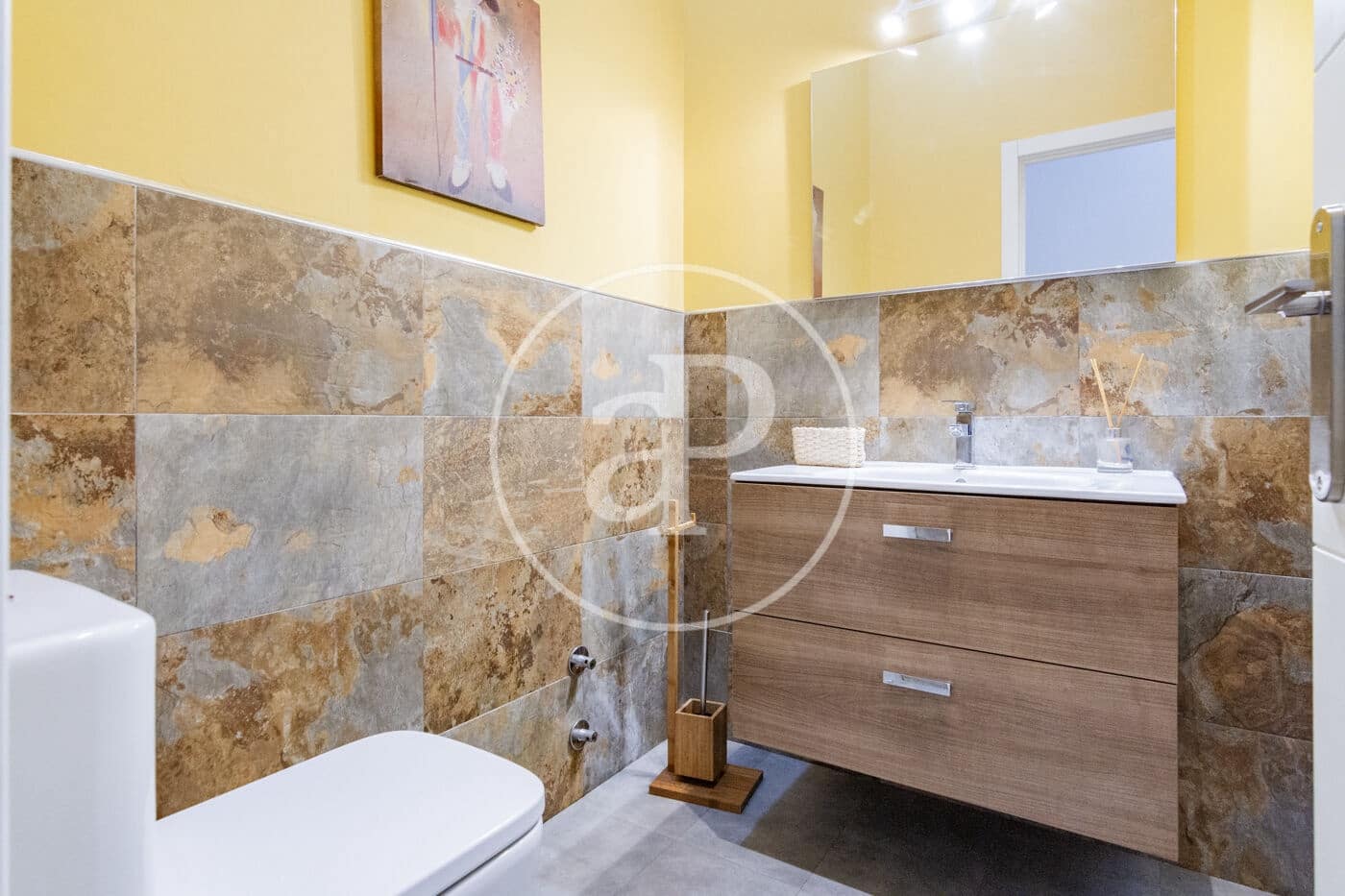 Appartement de 4 chambres à louer à Madrid ville - 3 900 € (Ref: 8726389)