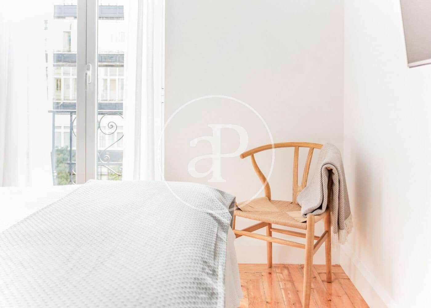 Appartement de 3 chambres à louer à Madrid ville - 6 000 € (Ref: 8726392)