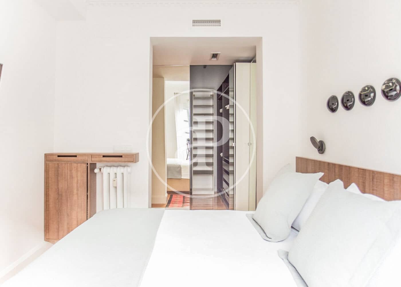 Appartement de 3 chambres à louer à Madrid ville - 6 000 € (Ref: 8726392)