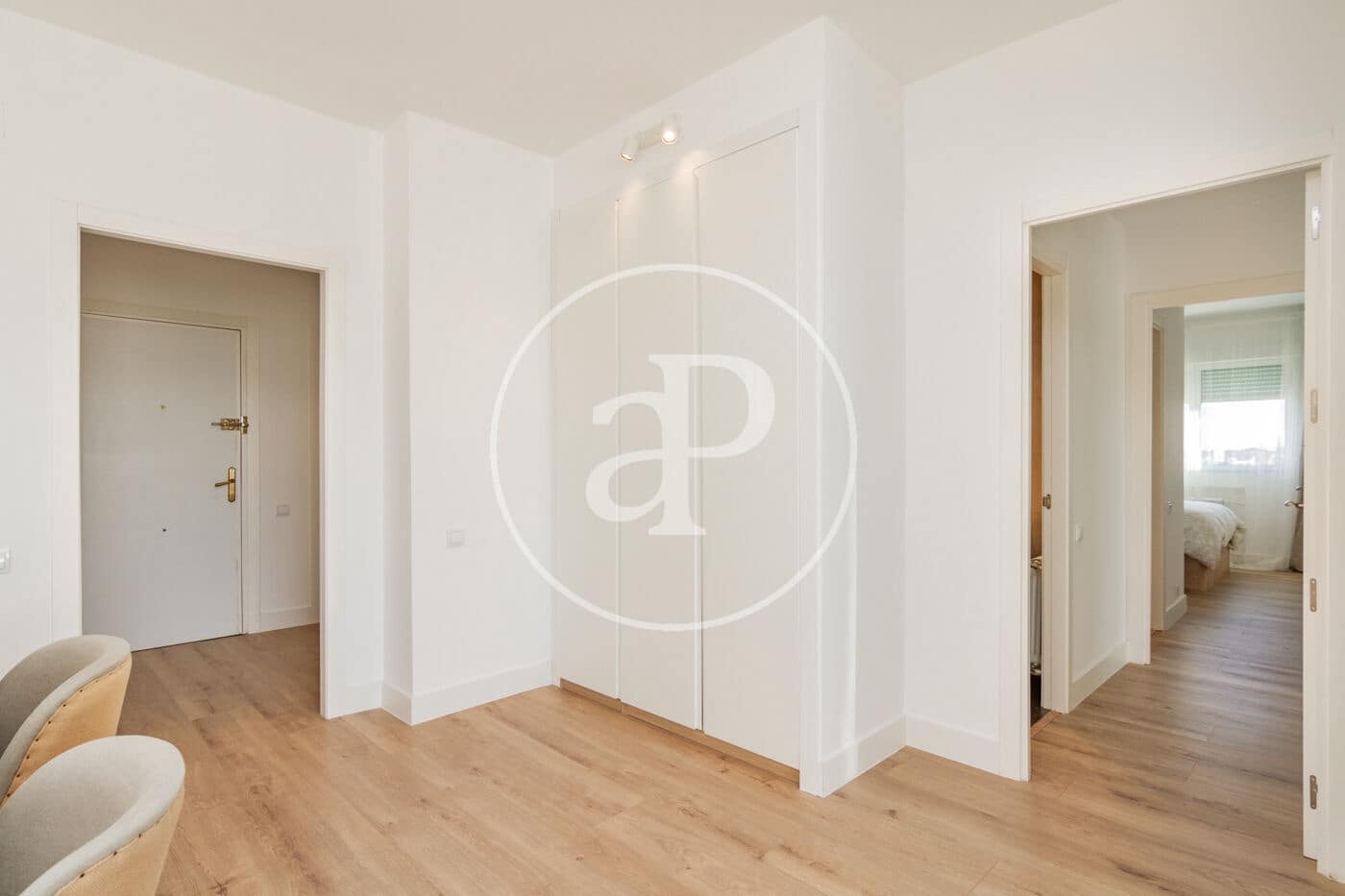 4 soveværelse Lejlighed til leje i Madrid by med swimmingpool - € 3.400 (Ref: 8726394)