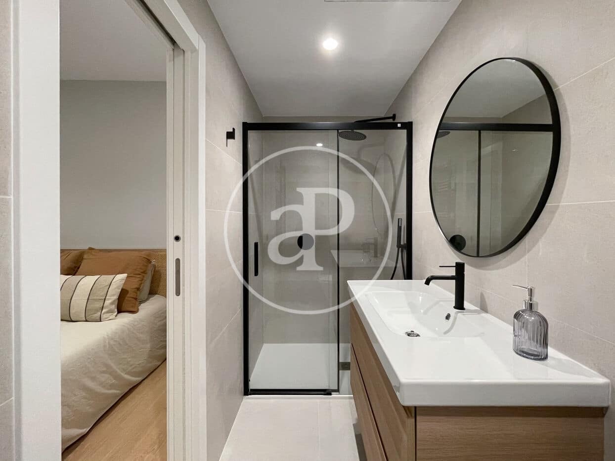 2 soverom Leilighet til leie i Madrid by - € 3 600 (Ref: 8726395)